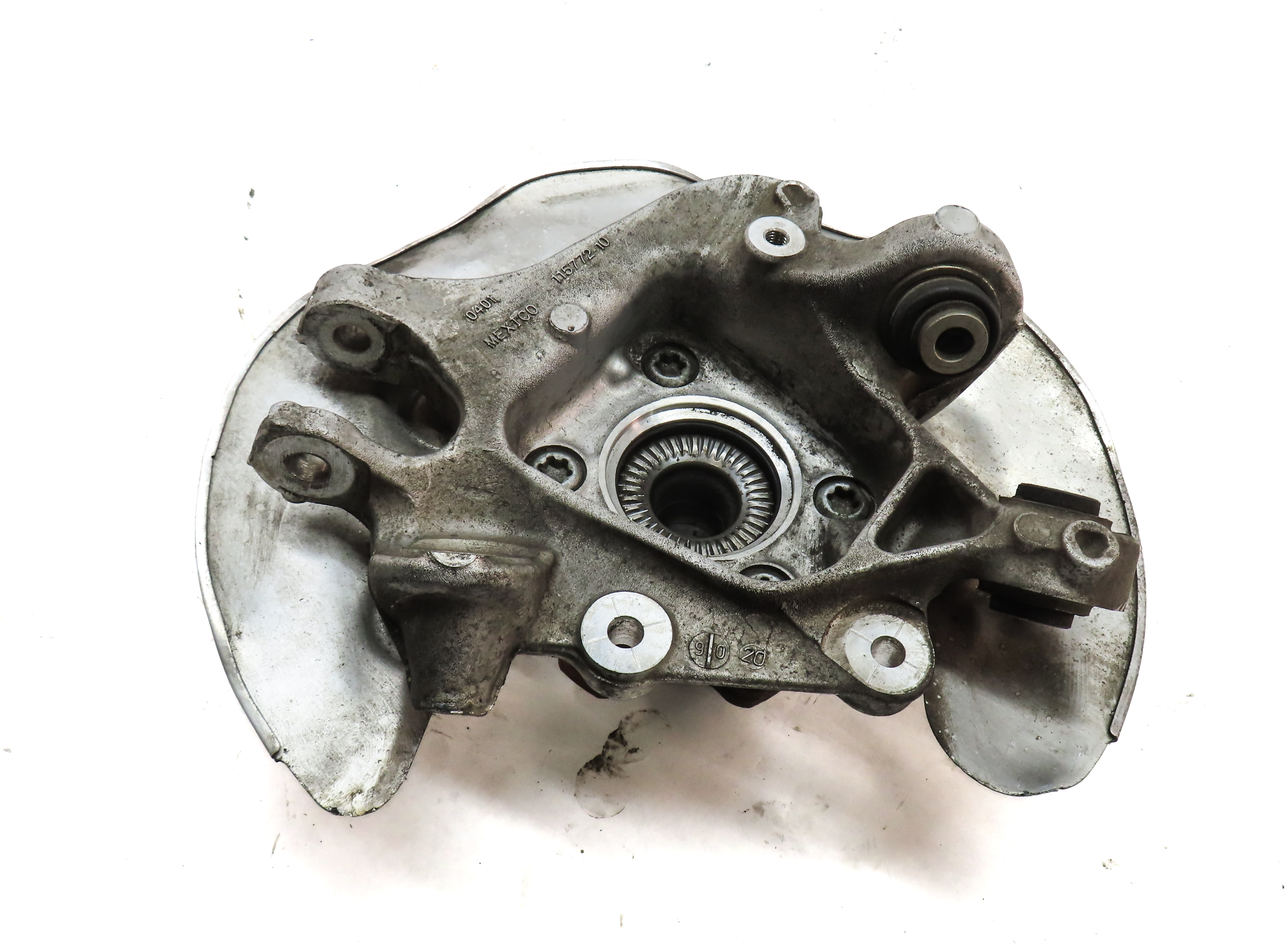 2018-2023 BMW X3 (G01 G02) REAR RIGHT PASSENGER SPINDLE KNUCKLE BEARING HUB — exact item pictured